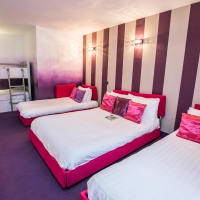 Sleepover-Room Sleepover-Room