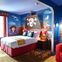 Swashbuckle Suite - CBeebies Land Hotel EDITORIAL USE ONLY
General view of the Swashbuckle at CBeebies Land Hotel, which opens to the public this Saturday, 8th July at Alton Towers in Staffordshire. PRESS ASSOCIATION Photo. Issue date: Friday July 7, 2017. Photo credit should read: Anthony Devlin/PA Wire